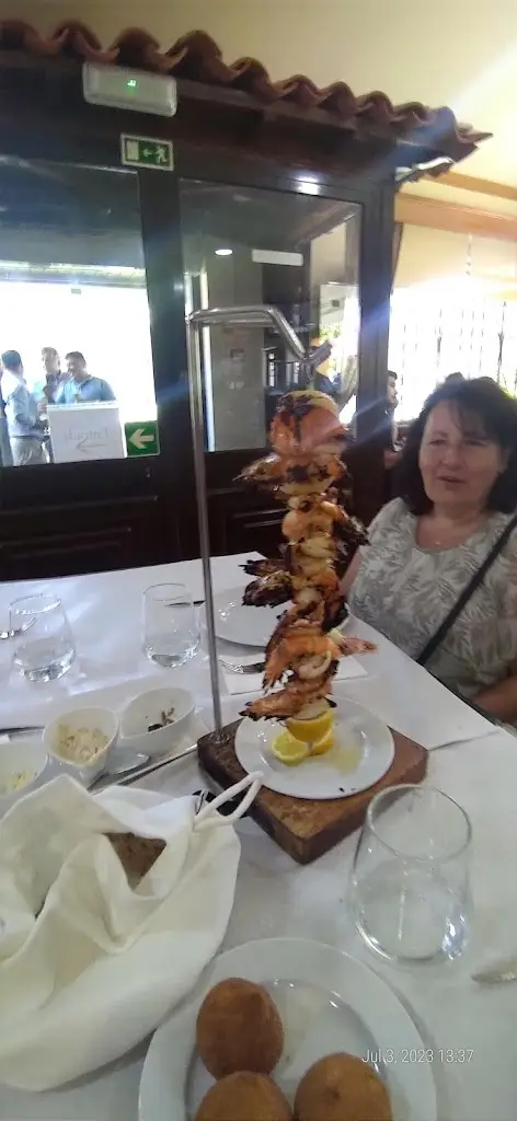 Sniper619_Casa dos Leitões_Fundão_reseña