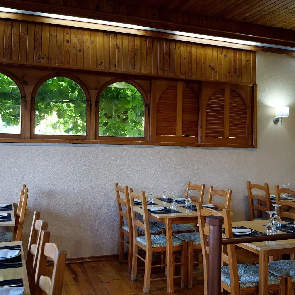 José Paiva Wolff_O Marques_Fundão_recensione