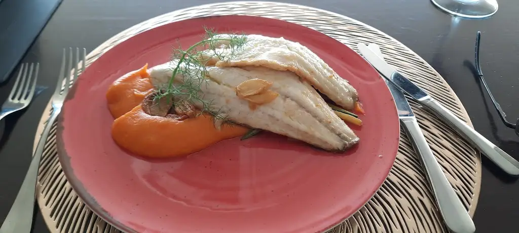 Sam T_Vila Portuguesa_Vila Velha de Ródão_recensione