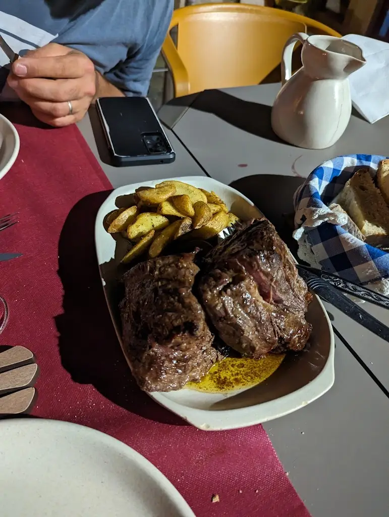 Quentin Hervé_Taberna do Carró_Torre de Moncorvo_reseña