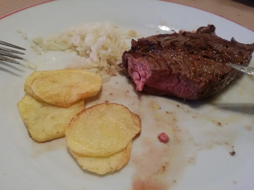 paulo matos_Restaurante Típico (antigo Pires D'Ouro)_Torre de Moncorvo_recensione