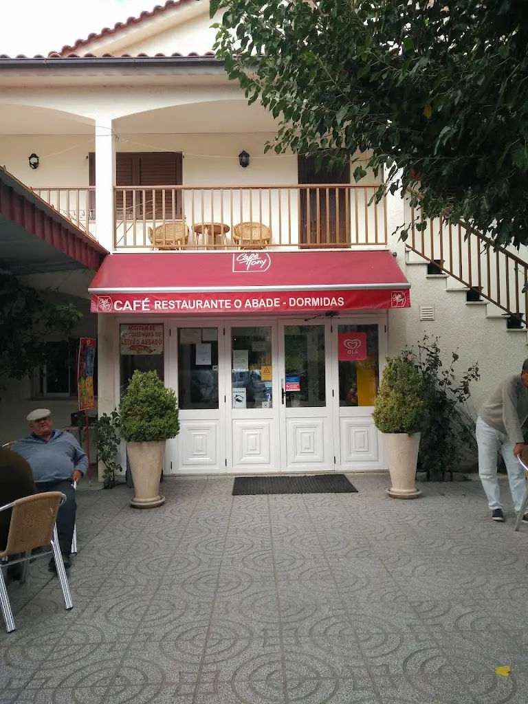 Restaurante O Abade restaurante en Torre de Moncorvo