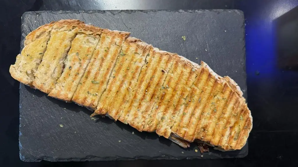 M. Teresa Costa_Tapas da Bila_Torre de Moncorvo_recensione