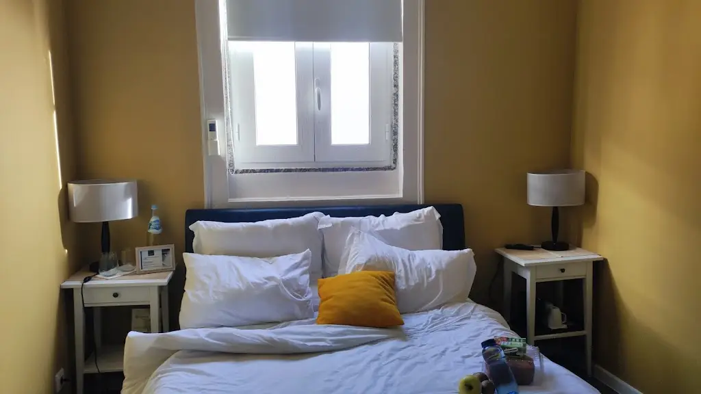 Paola Di Paola_Paço 100 pressa_Covilhã_reseña