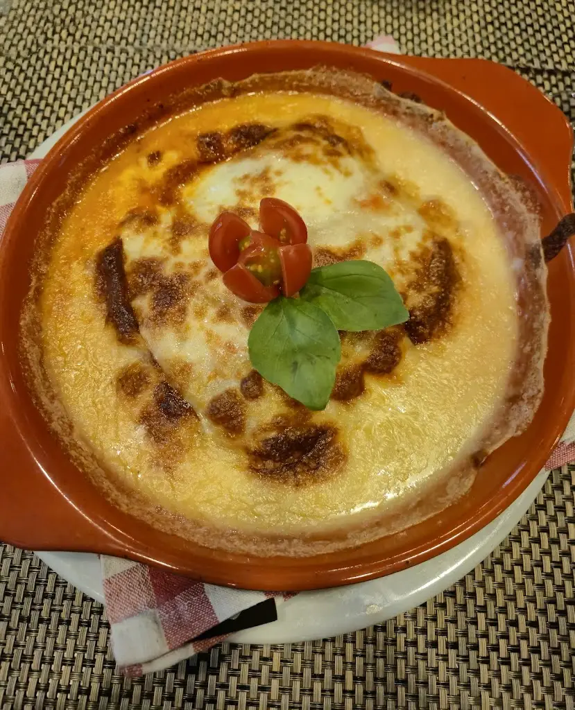 John Raposeiro_Mamma Mia_Covilhã_recensione