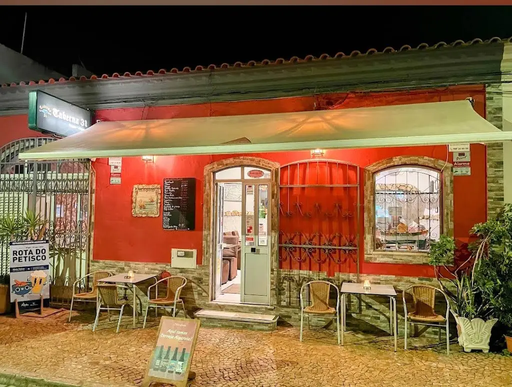 Taberna Algarvia 31 ristorante a Lagoa