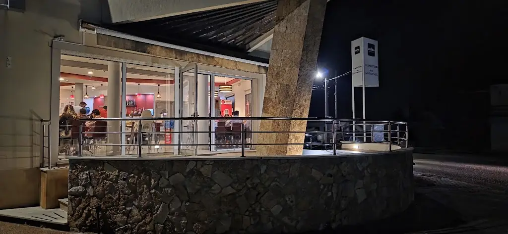 Hamburgueria Clandestino®_Arazede_slider_image_3