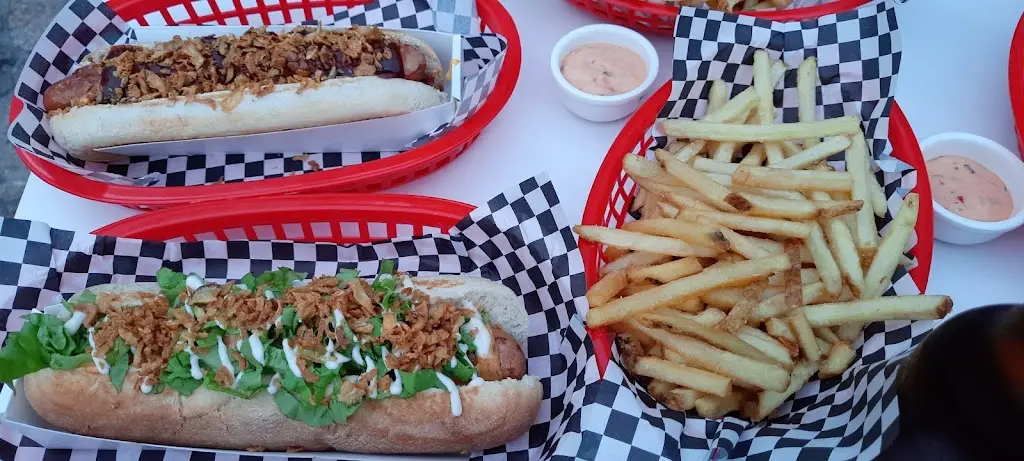 Hubert Homaei_Meeat Bar_Teixoso_recensione