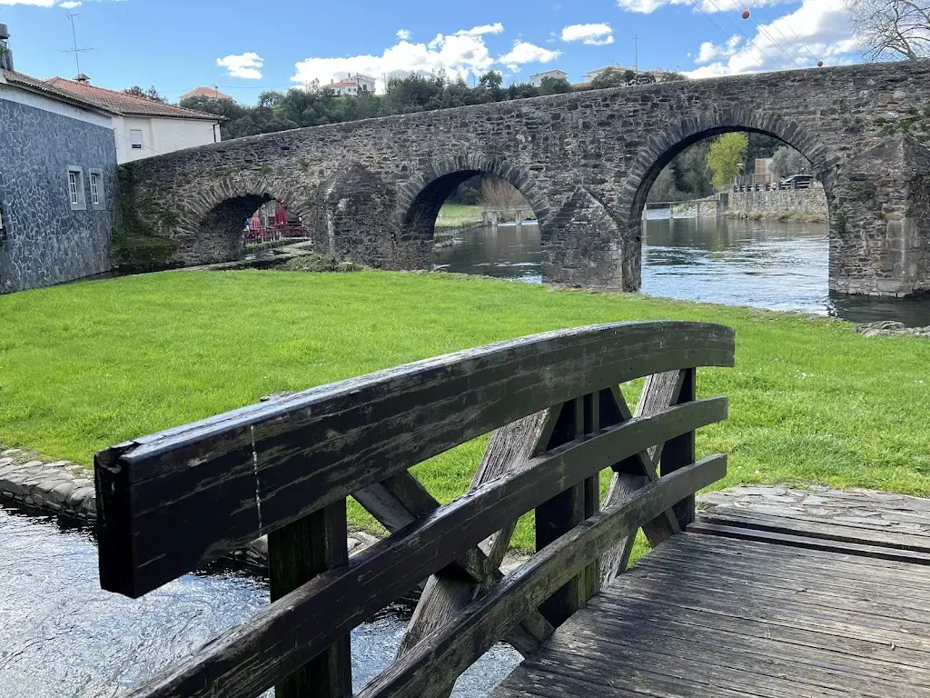 Jim Dyer_Ponte Romana_Sertã_review