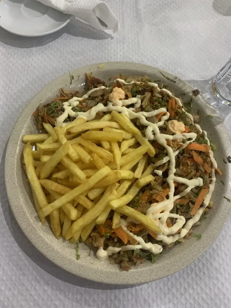 Din Cohen_Chá pa' Três_Sertã_review