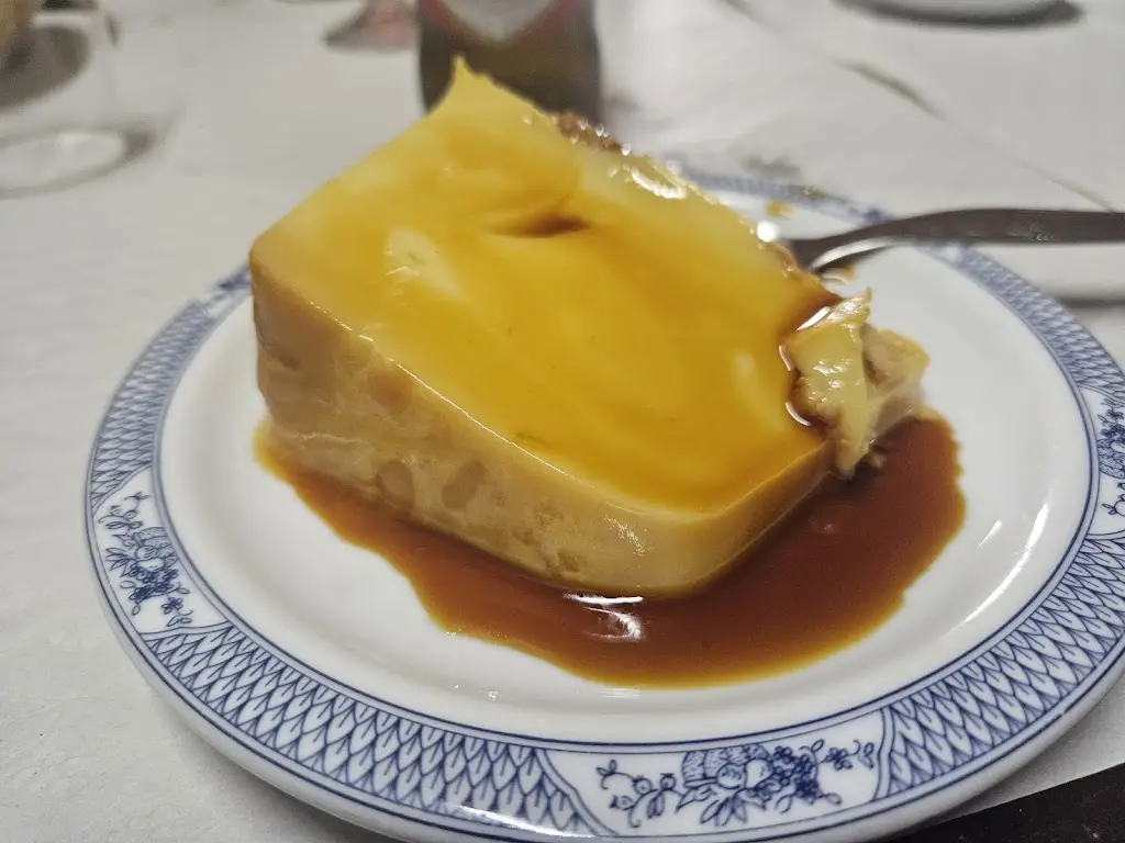 Justine Dos Santos_Restaurante Feira da Comida_Sertã_review