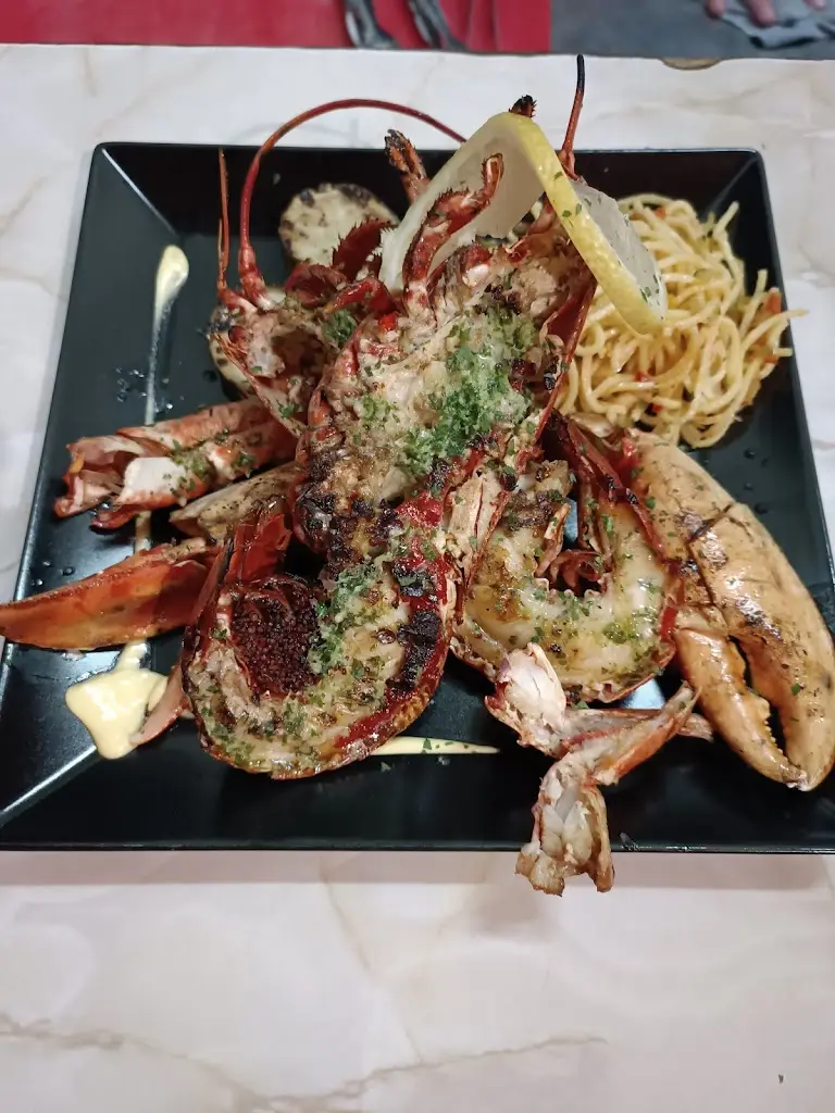 Chrissy's_Lagoa_slider_image_3