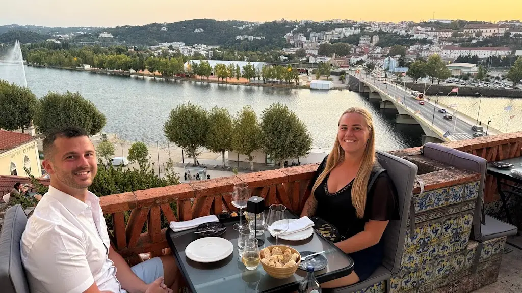 John Kes_Passaporte Coimbra_Assafarge_reseña