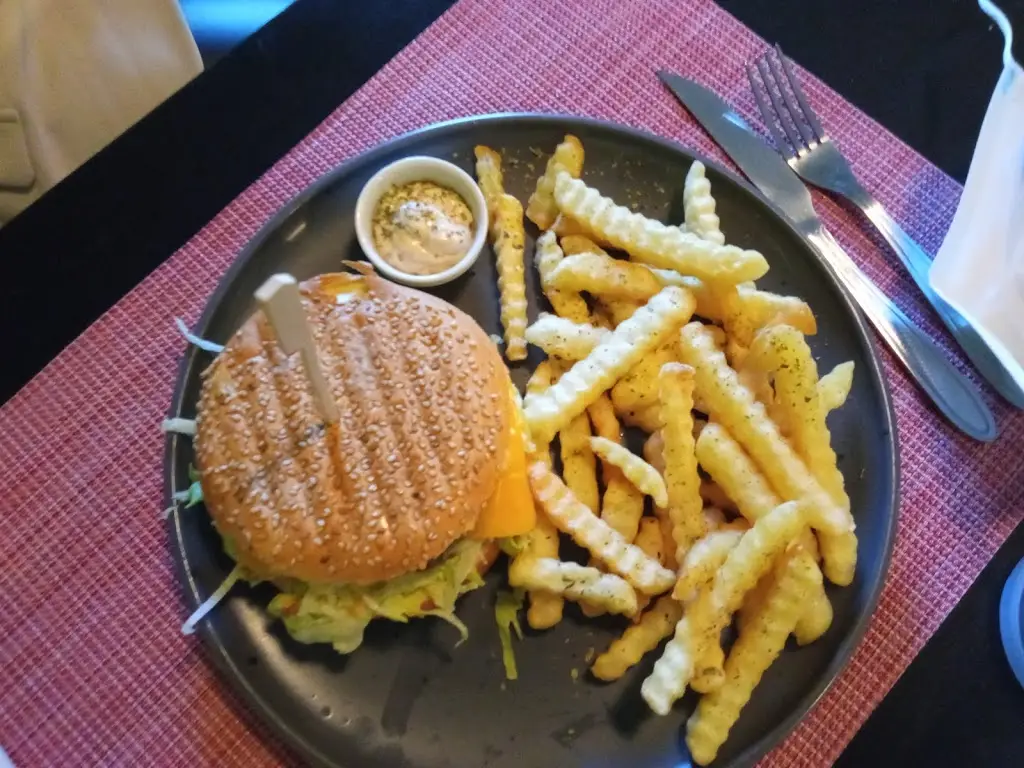 Nelson Pereira_Friends Bar - Carapinheira_Carapinheira_recensione