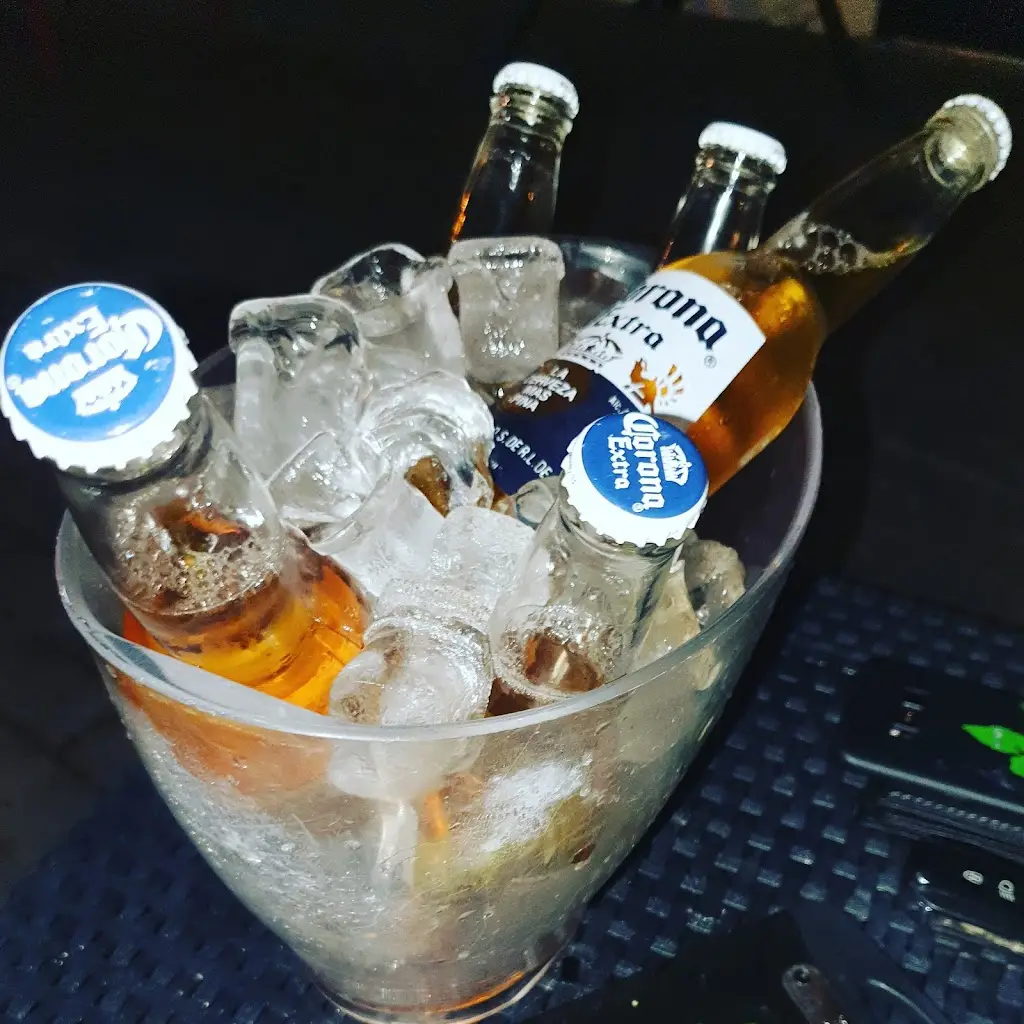 Friends Bar - Carapinheira_Carapinheira_slider_image_3