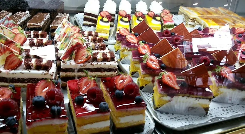 Menu_Carapinheira Sweet Bakery and Confectionery Ltd._Carapinheira_image_4