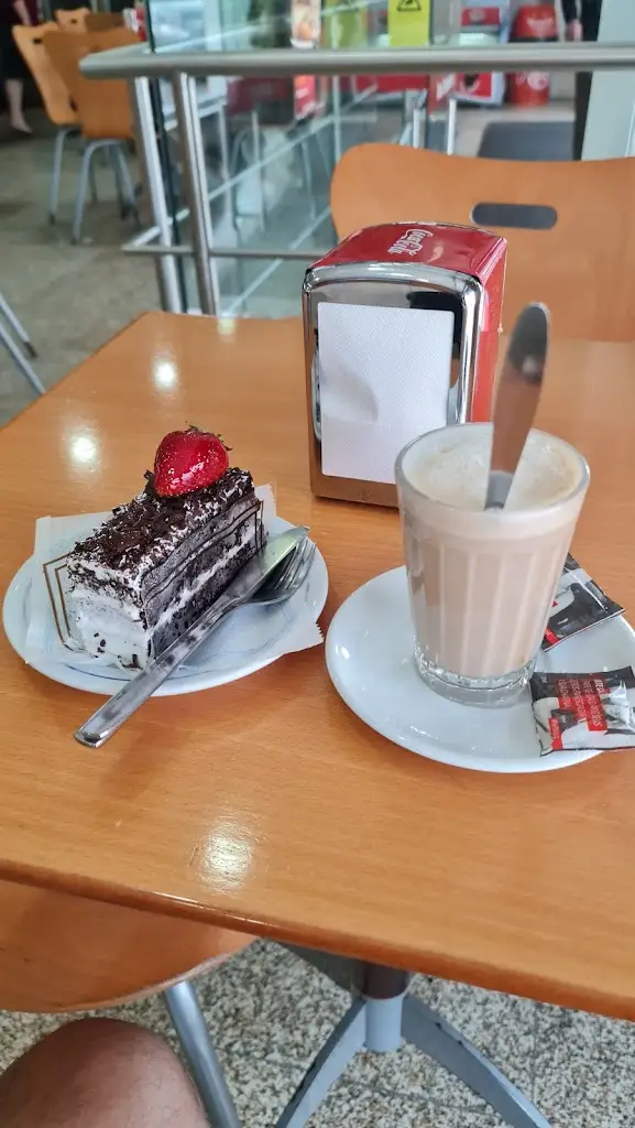 Menu_Carapinheira Sweet Bakery and Confectionery Ltd._Carapinheira_image_5