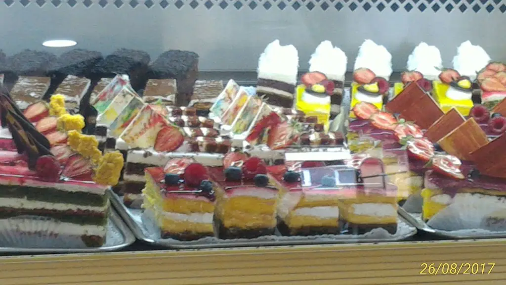 Menu_Carapinheira Sweet Bakery and Confectionery Ltd._Carapinheira_image_8