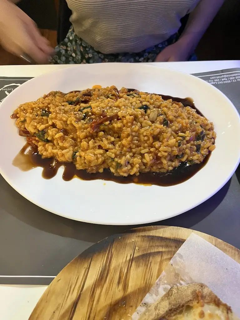 Angela Pavao_Alma Latina_Lagoa_recensione