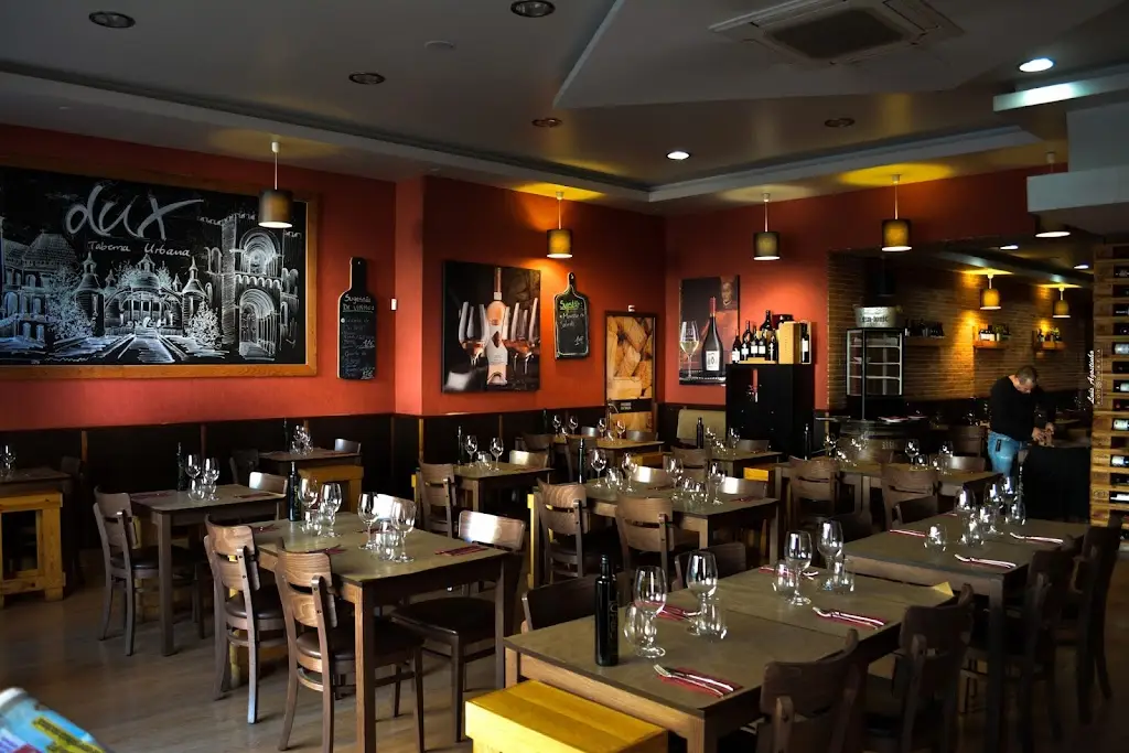 Dux Taberna Urbana_Coimbra_slider_image_1