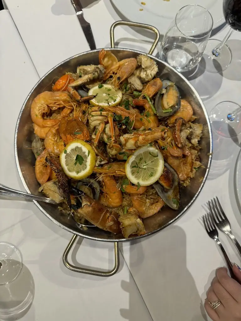 Sakura Sakamaki_Restaurante Nacional_Coimbra_review