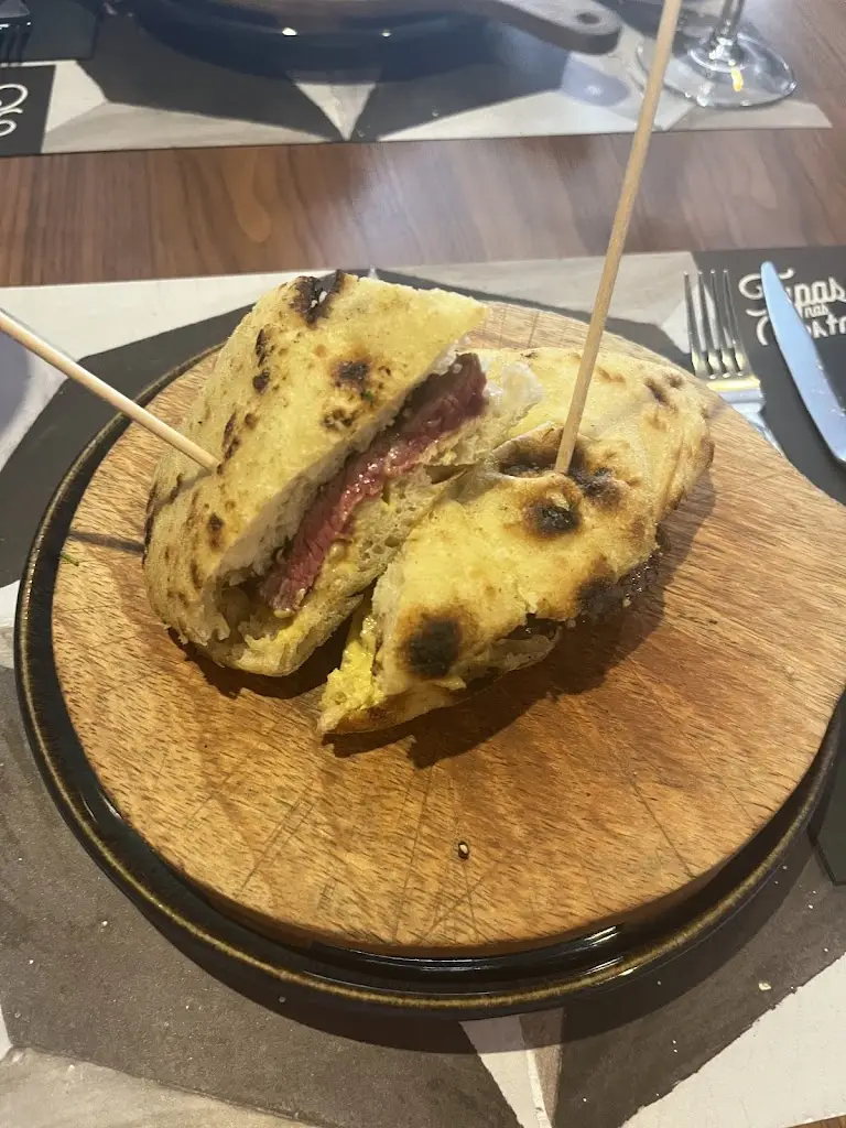 Lara Milostić_Restaurante Tapas nas Costas_Coimbra_recensione