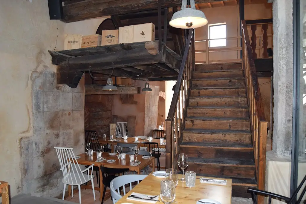 Restaurante Refeitro da Baixa_Coimbra_slider_image_1