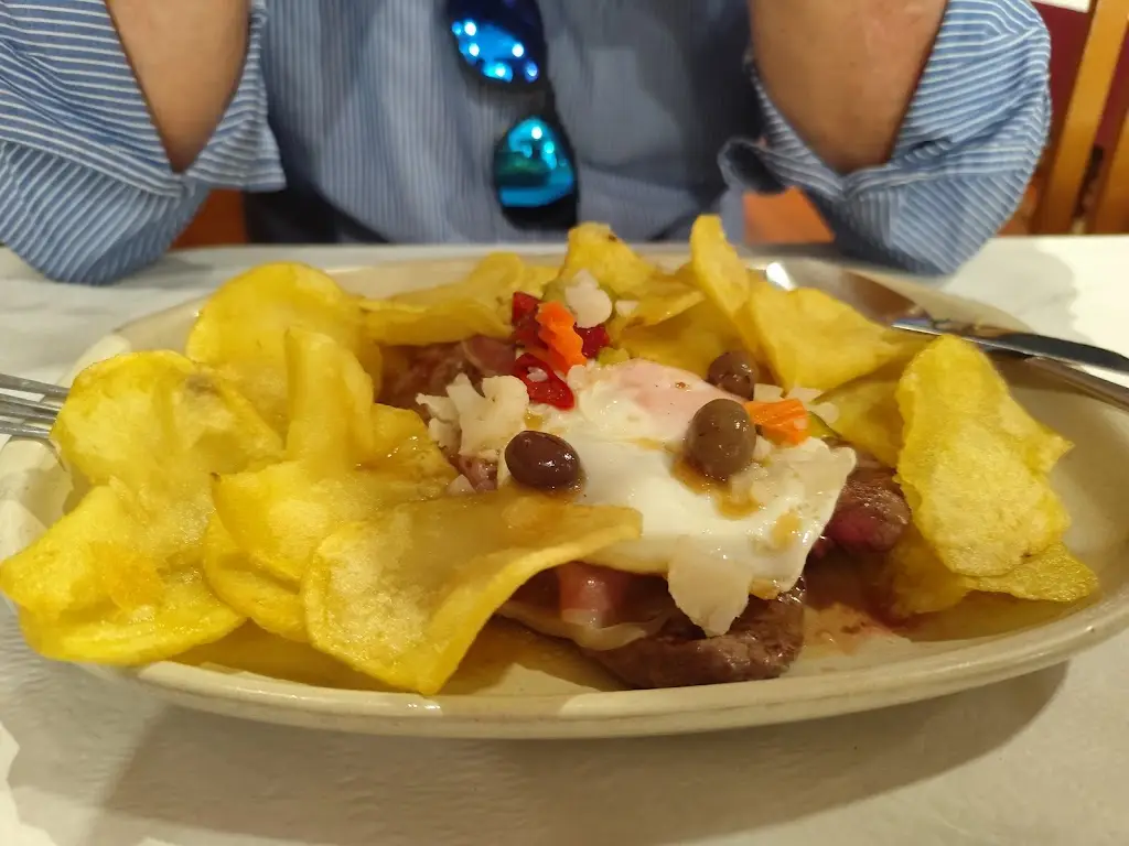 Esther Ngai_Dom Fininho - Churrasqueira e Marisqueira_Cantanhede_recensione