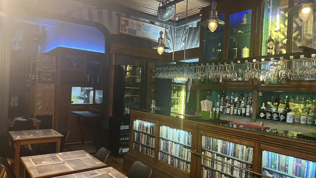 Nikola Cvijovic_Restaurant Bar Casa Havanesa_Figueira da Foz_recensione