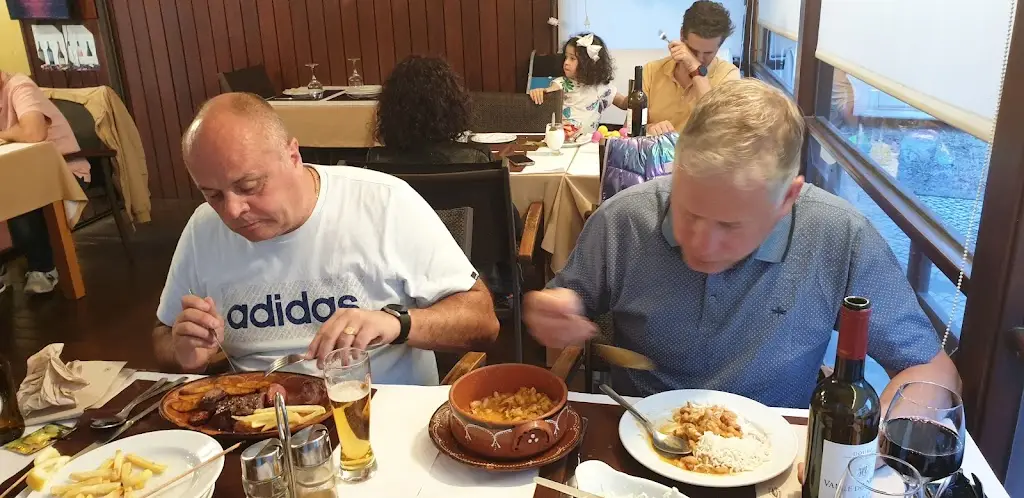 anita Mortimer_Restaurante A Cantarinha_Figueira da Foz_recensione