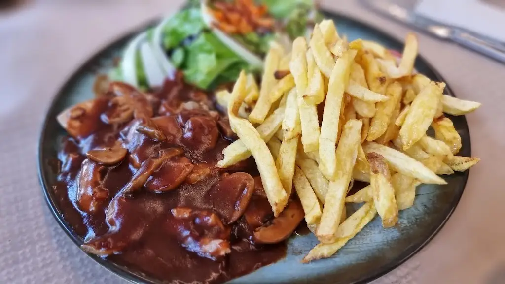 Nuno Castilho_Sombrinha_Arganil_review