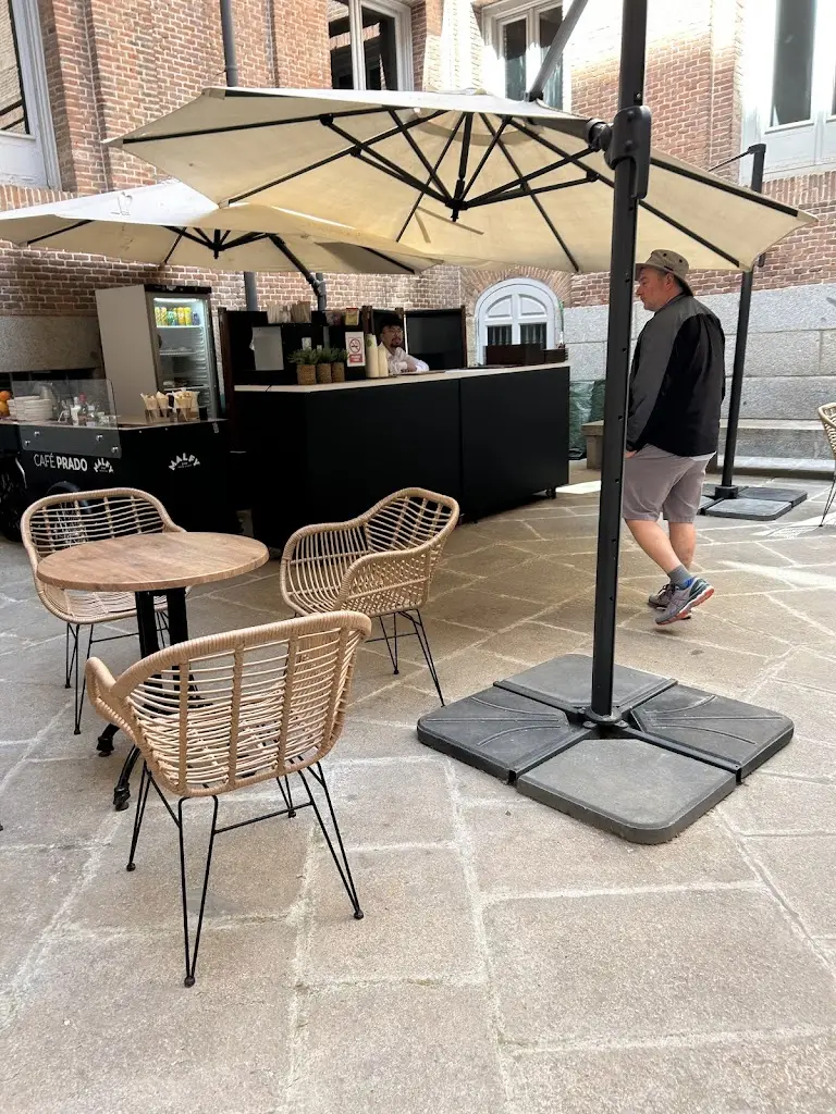 Johnny Schwartz_Tasquinha do Clides_Lorvão_reseña