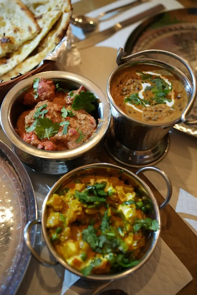 Lakshan Weerakoon_Currylicious_Miranda do Corvo_recensione