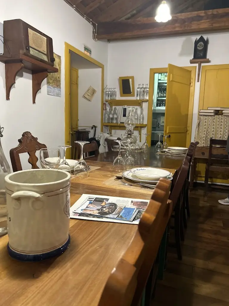 Restaurante Tradicional e Típico Quinta do Martelo - a Tasca, a Mercearia, a Taberna, o Botequim, a Casa de Pasto_Feteira_slider_image_3