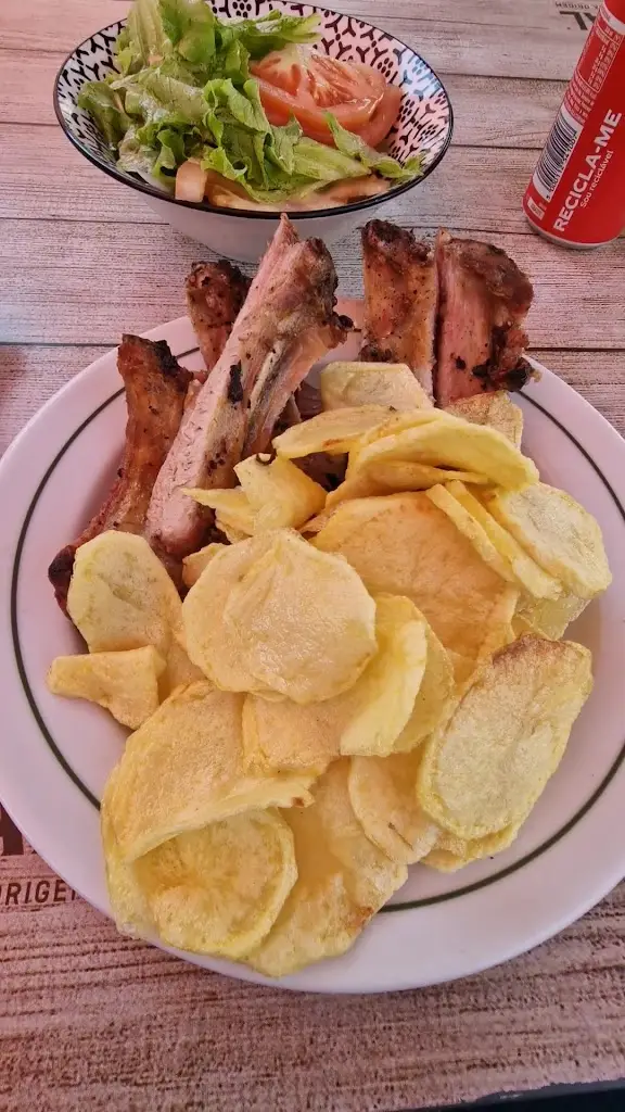 Mike Colle_Churrasqueira Arco-Íris_Pampilhosa da Serra_avis