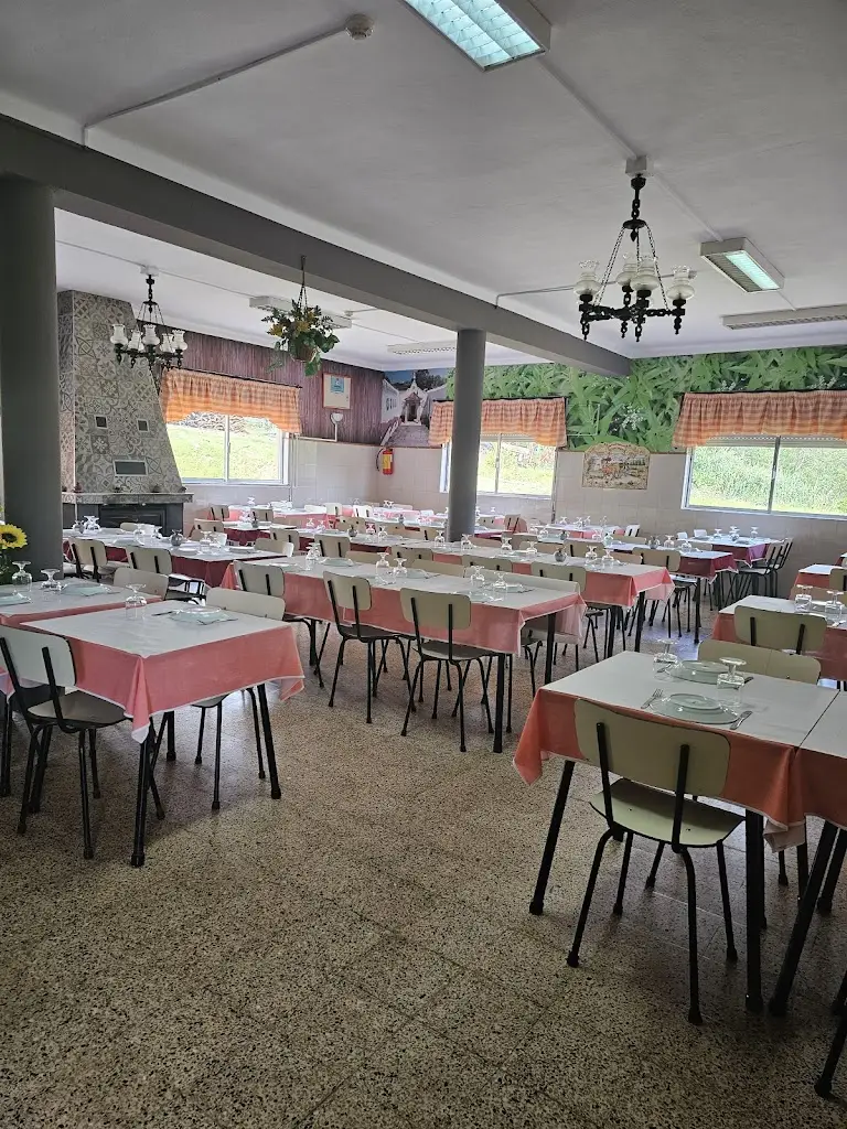 Restaurante A Cova restaurant à Tavarede