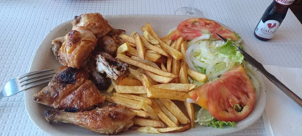 Menu_Churrascaria GalinhAmiga_Lousã_imagen_3