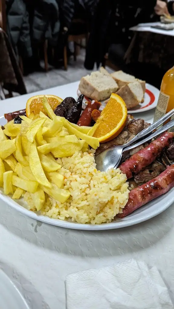 Menu_Churrasqueira Borges_Lousã_immagine_5