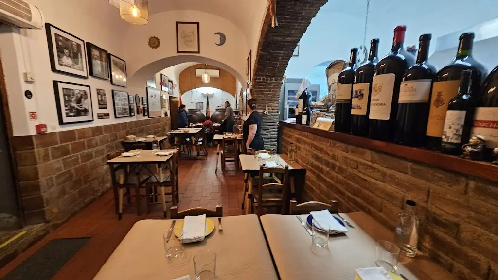 Taberna Típica Quarta-feira ristorante a Évora