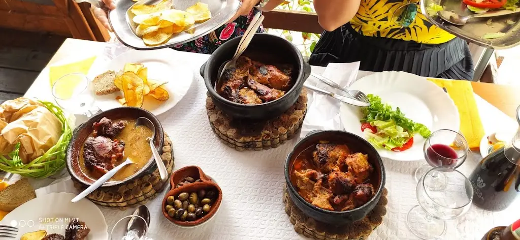 O Espalha Brasas_Borba_slider_image_3