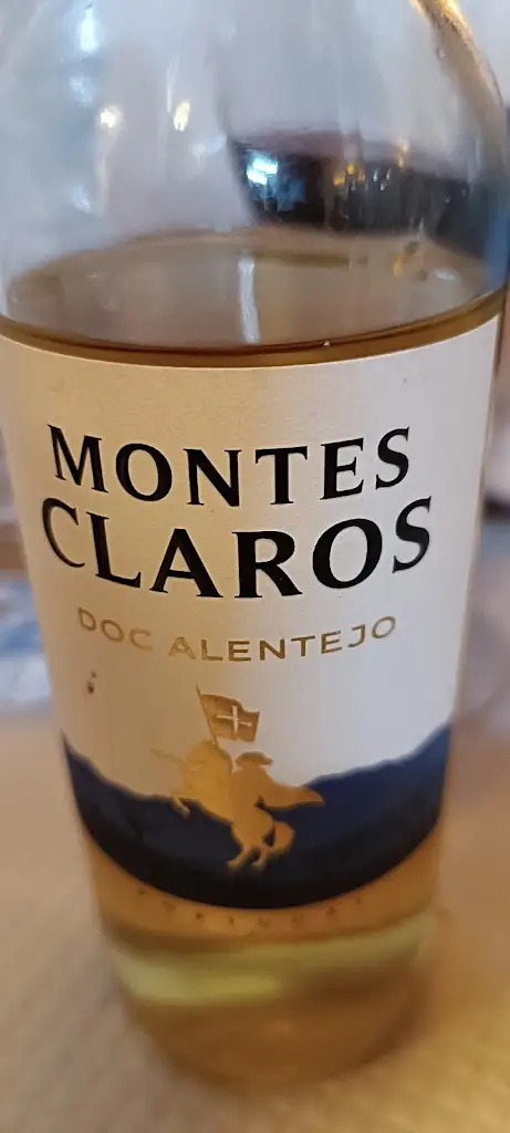 Frederic Simonnet_Vila Branca Restaurante_Borba_reseña