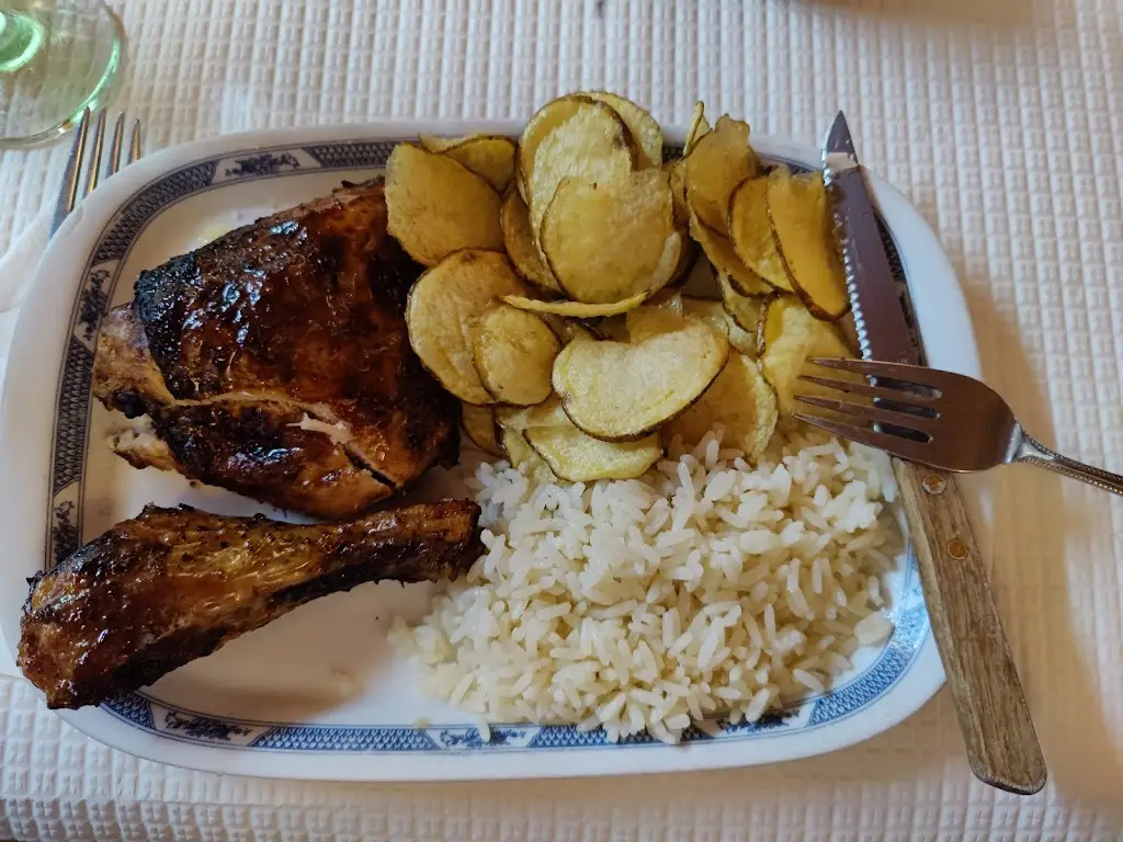 Vila Branca Restaurante_Borba_slider_image_2