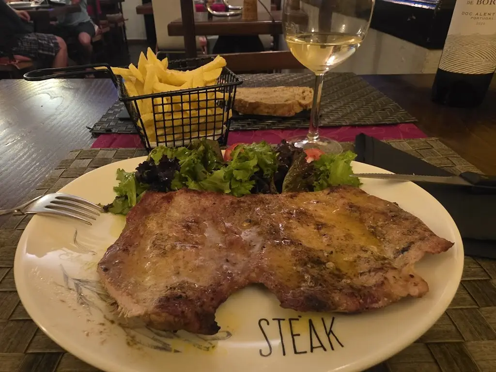 Dom Vinho_Borba_slider_image_3