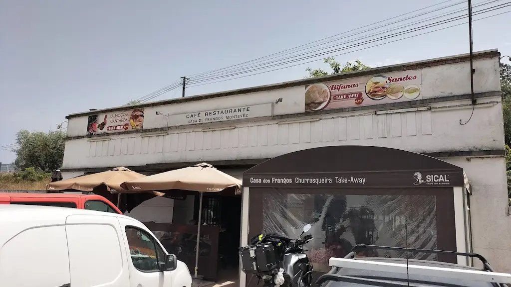 Café Restaurante Casa De Frangos Montevêz ristorante a Penela