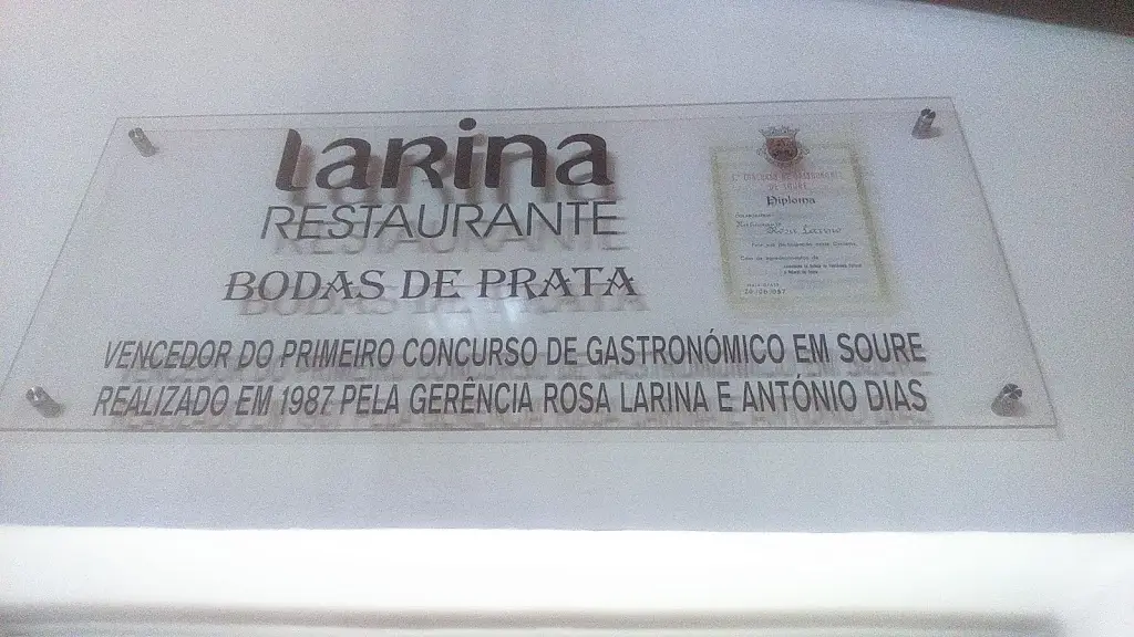 Nathalie Cavaz_O Típico_Soure_recensione