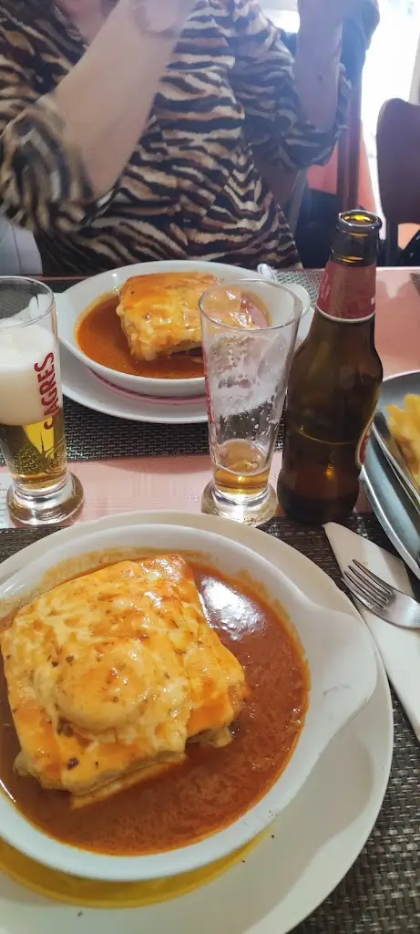 João Alexandre Silva_Pizzaria Altamira Sourense Lda._Soure_reseña