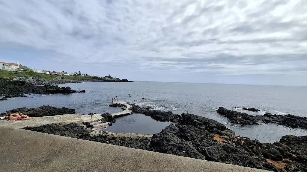 Golfinho Snack-Bar_Porto Martins_slider_image_3