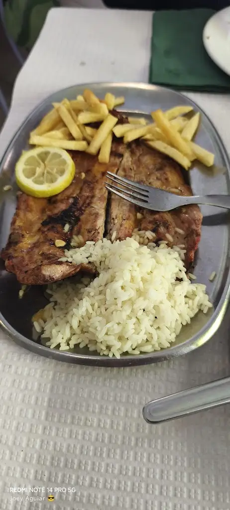 Joey Aguiar_Churrasqueira Escadinhas_Viana do Alentejo_reseña