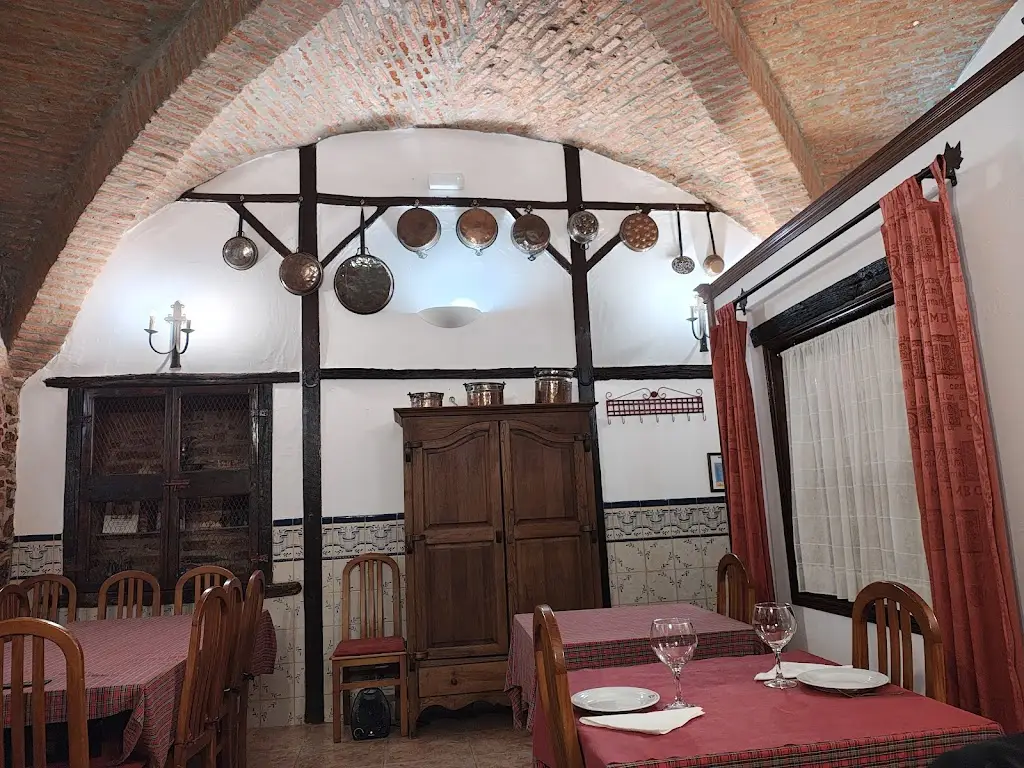 Taverna dos Conjurados_Vila Viçosa_slider_image_3