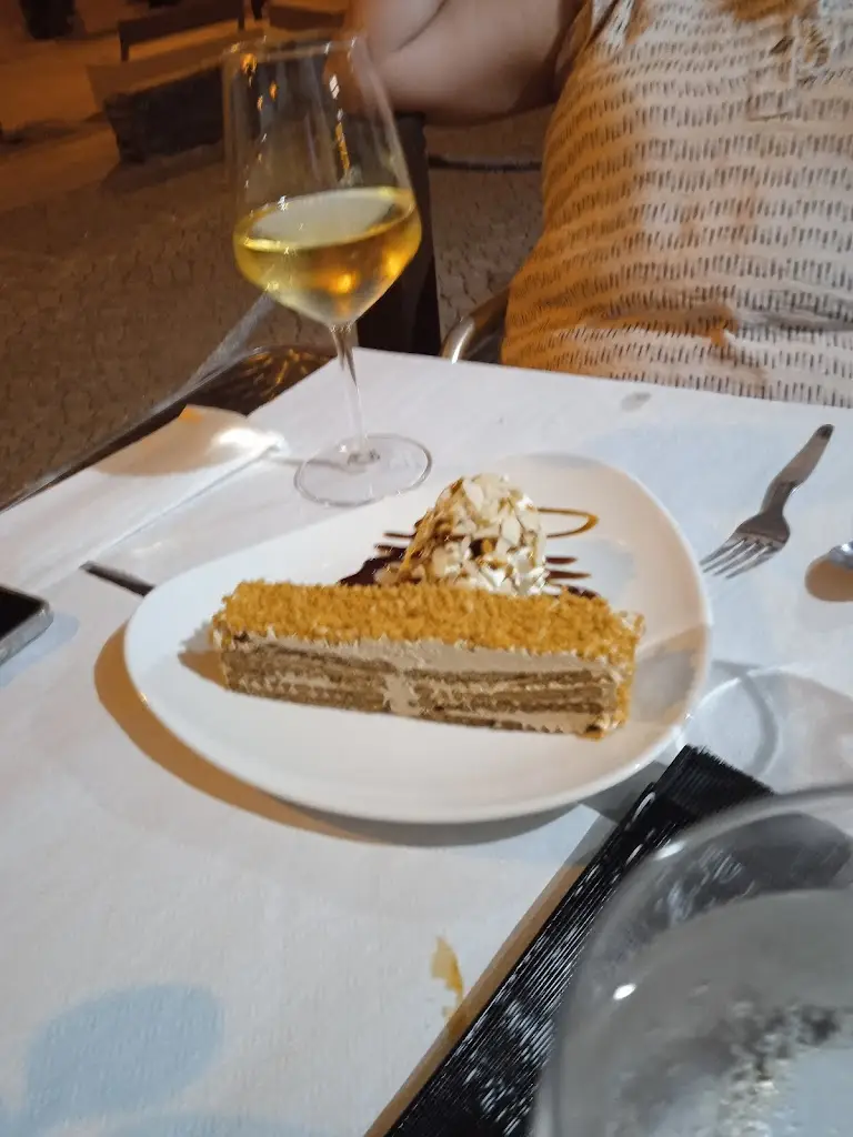 All English_Camané_Alcoutim_recensione